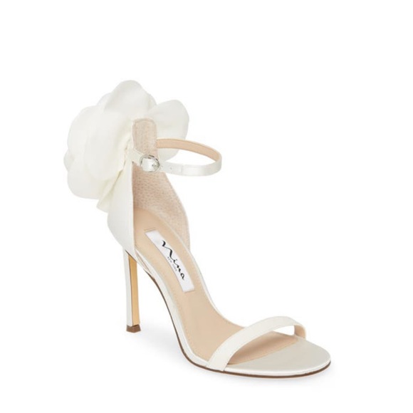 Nina Deloise White Crystal Satin Dress Sandal - Size 8.5 NWB - Picture 10 of 10